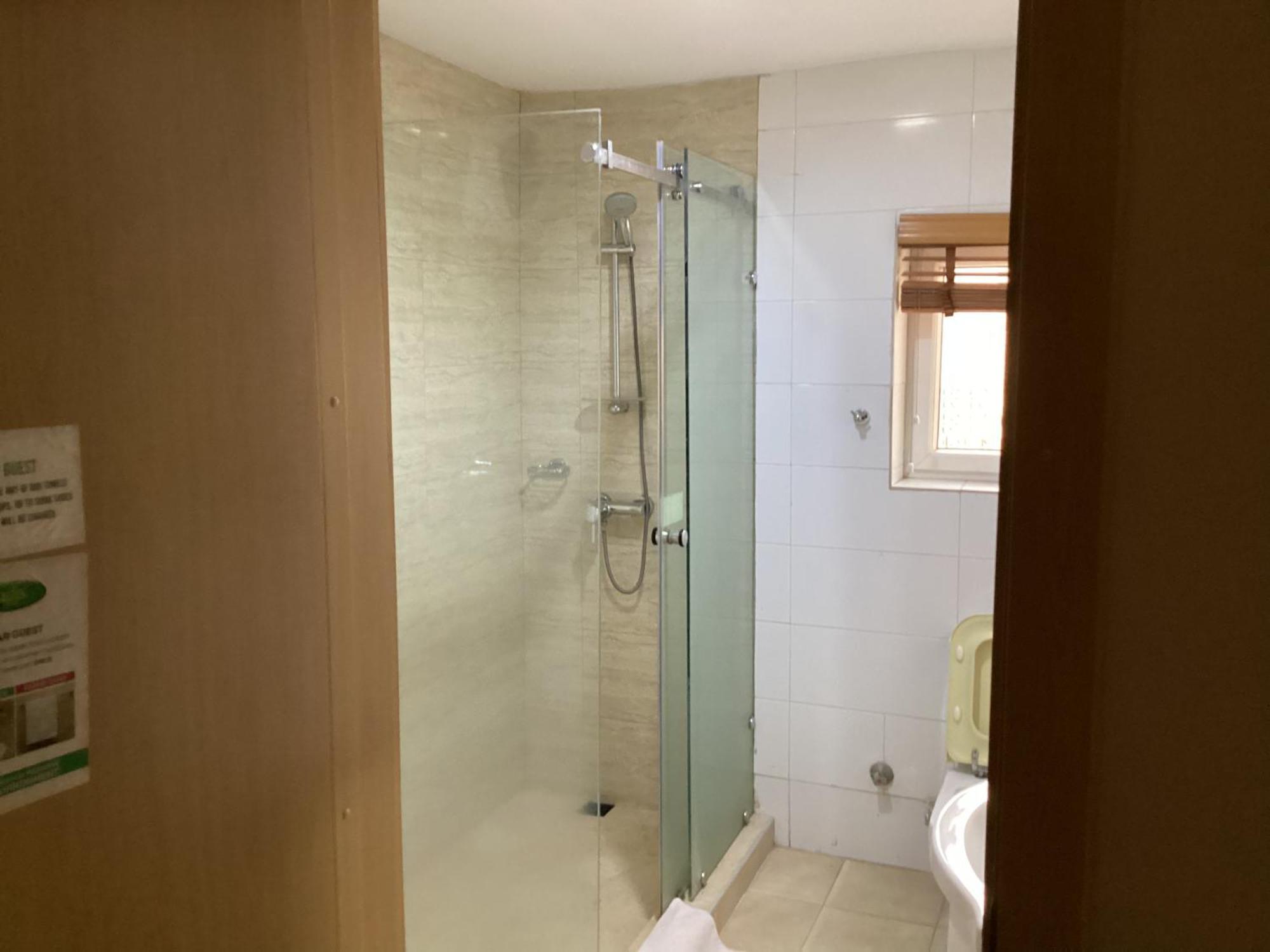 Adis Hotels Ιμπαντάν Εξωτερικό φωτογραφία
