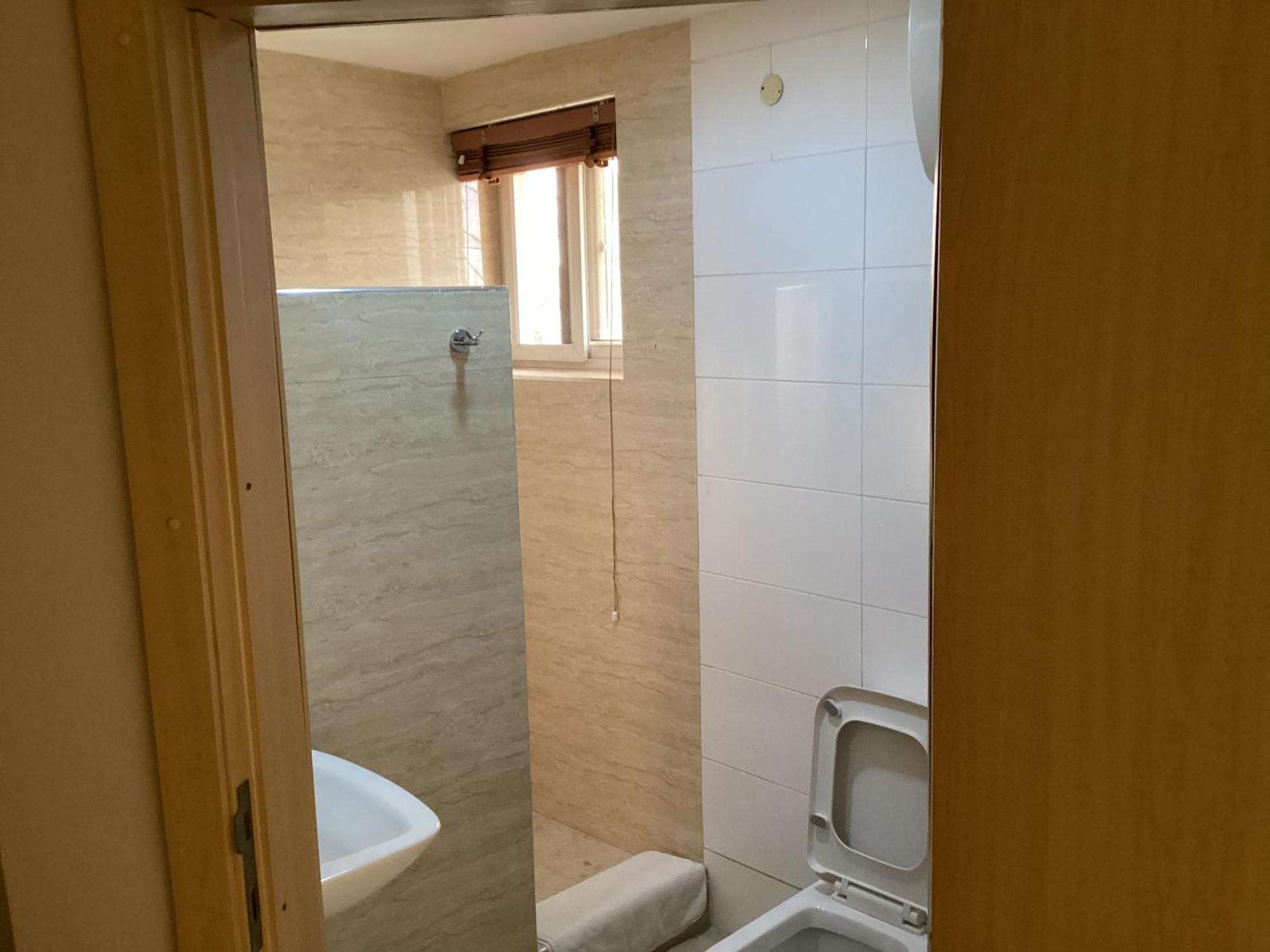Adis Hotels Ιμπαντάν Εξωτερικό φωτογραφία